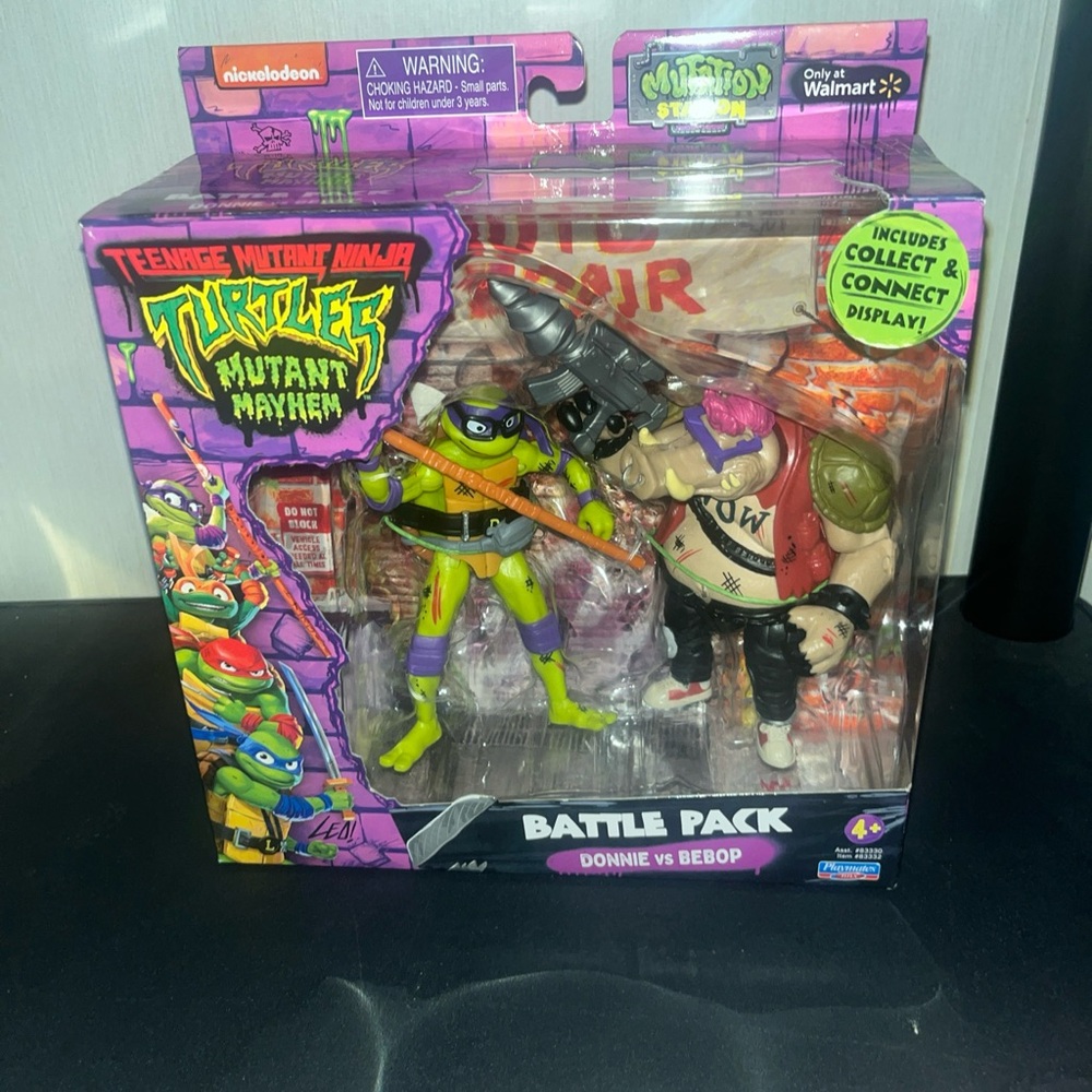 Battle Pack - Donnie vs Bebop - Green and Purple